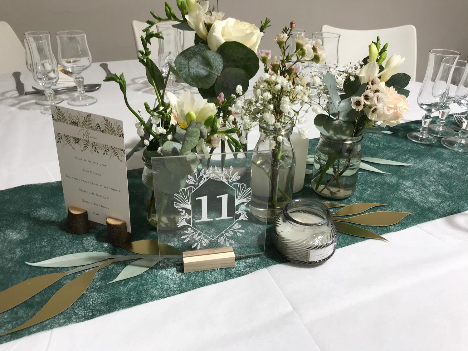 Numéro de table plexis support bois