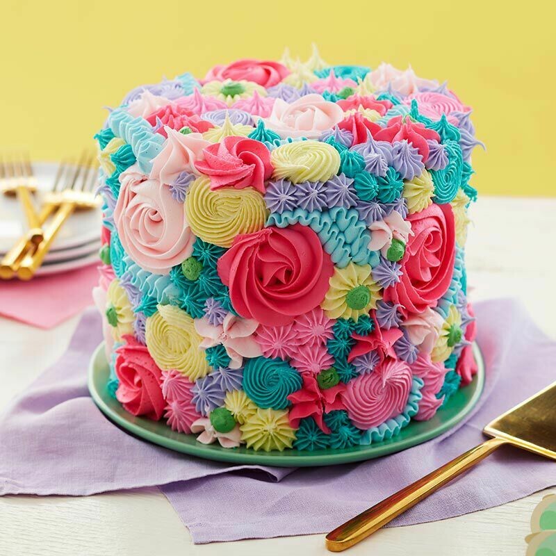 Colored Fondant Decorated Cakes