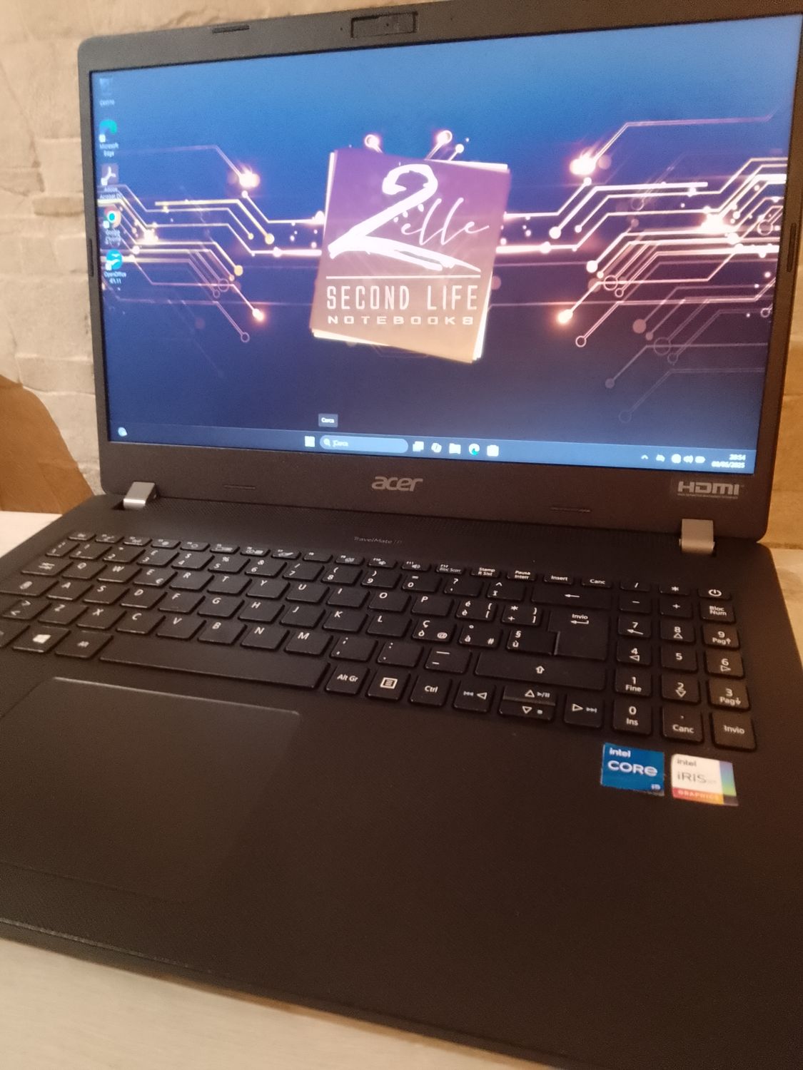 ACER EXTENSA 15 I5 11TH GEN. 16GB RAM  SSD NVME 256GB+ SSD 250GB FULLHD 