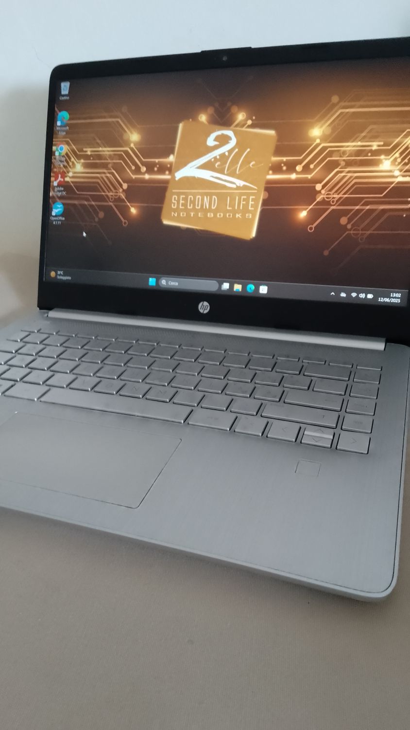 HP 14  RYZEN5 20GB DDR4 NVME 256GB 14,1&quot; FHD