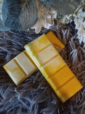 Daffodil and Vanilla