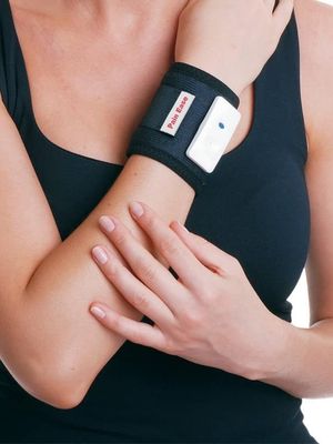 PAIN EASE WRIST WRAP Microcurrent Therapy