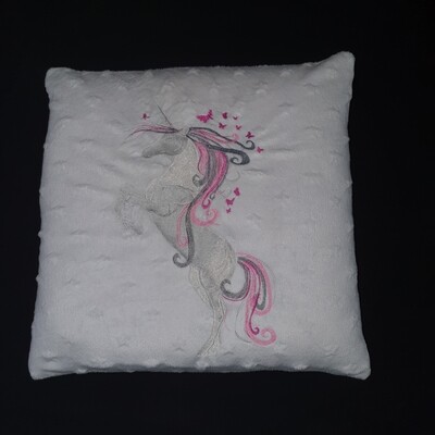 Kissen bestickt 40 x 40 cm