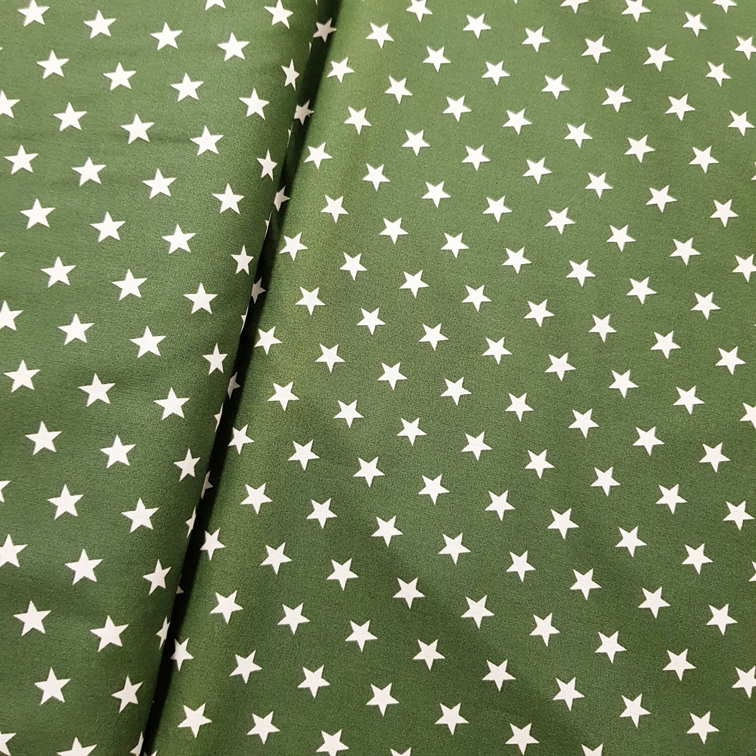 Baumwolle  dunkelgrün Sterne