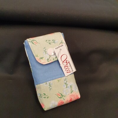 Taschentuchtasche hellblau mint mit Druckknopf