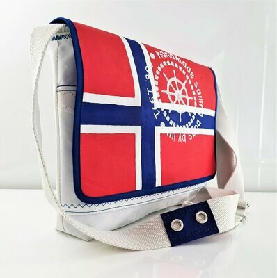 Segeltasche Messenger Bag M Segeltasche Messenger Bag M "Norwegen"