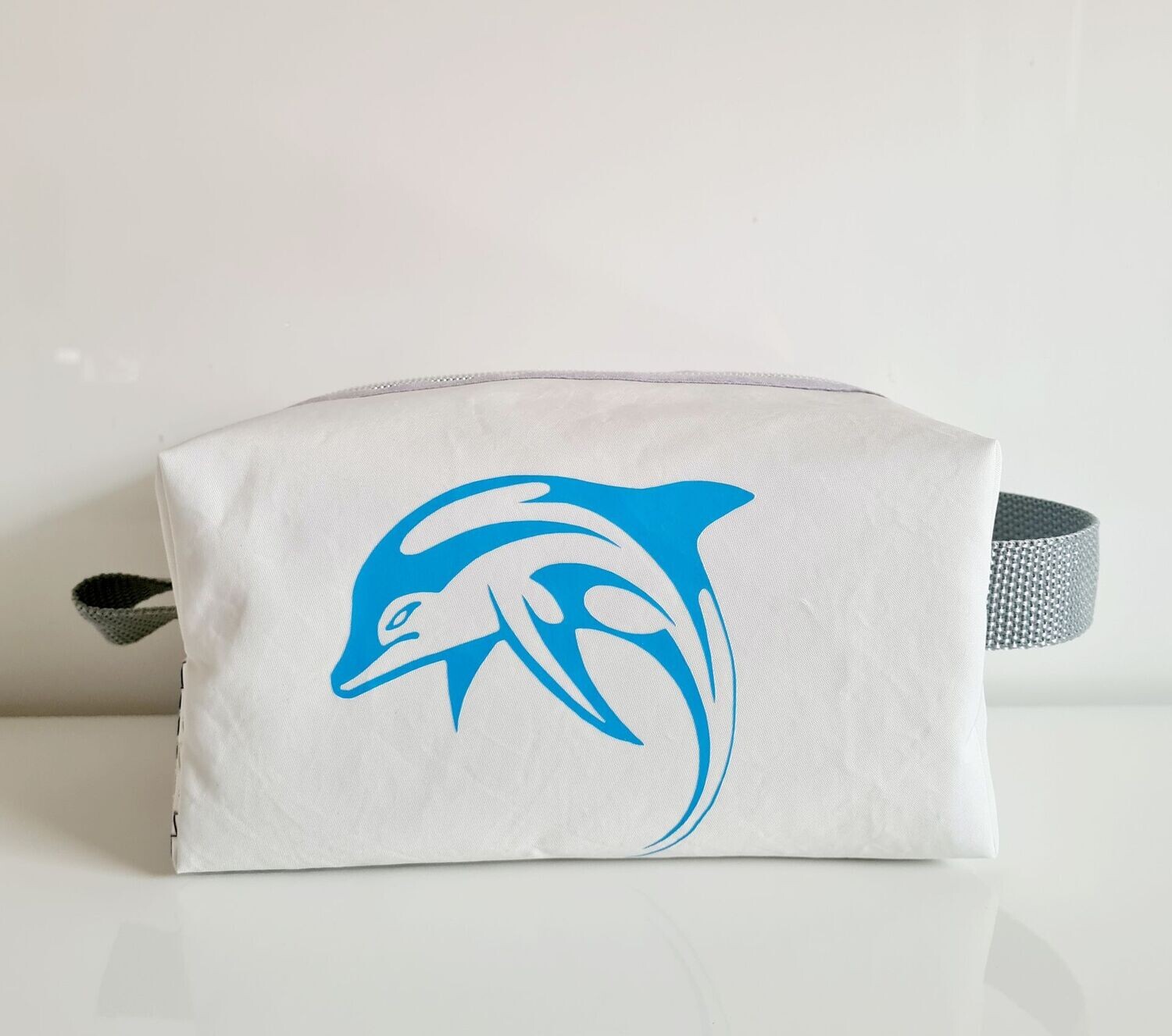 Segel-Kulturtasche Segel-Kulturtasche "Delfin"