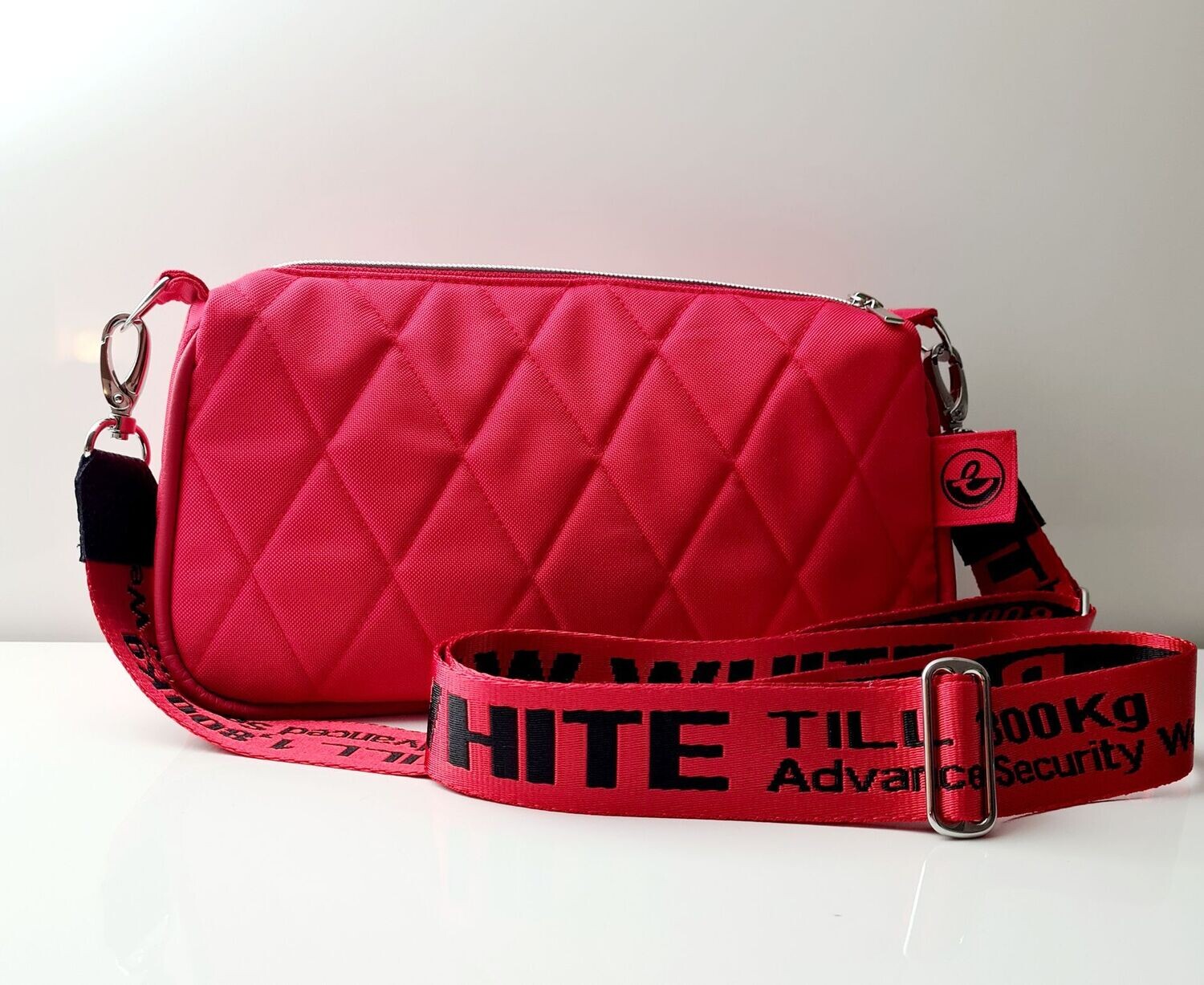 Puffybag light Puffybag light "KNALLROT"