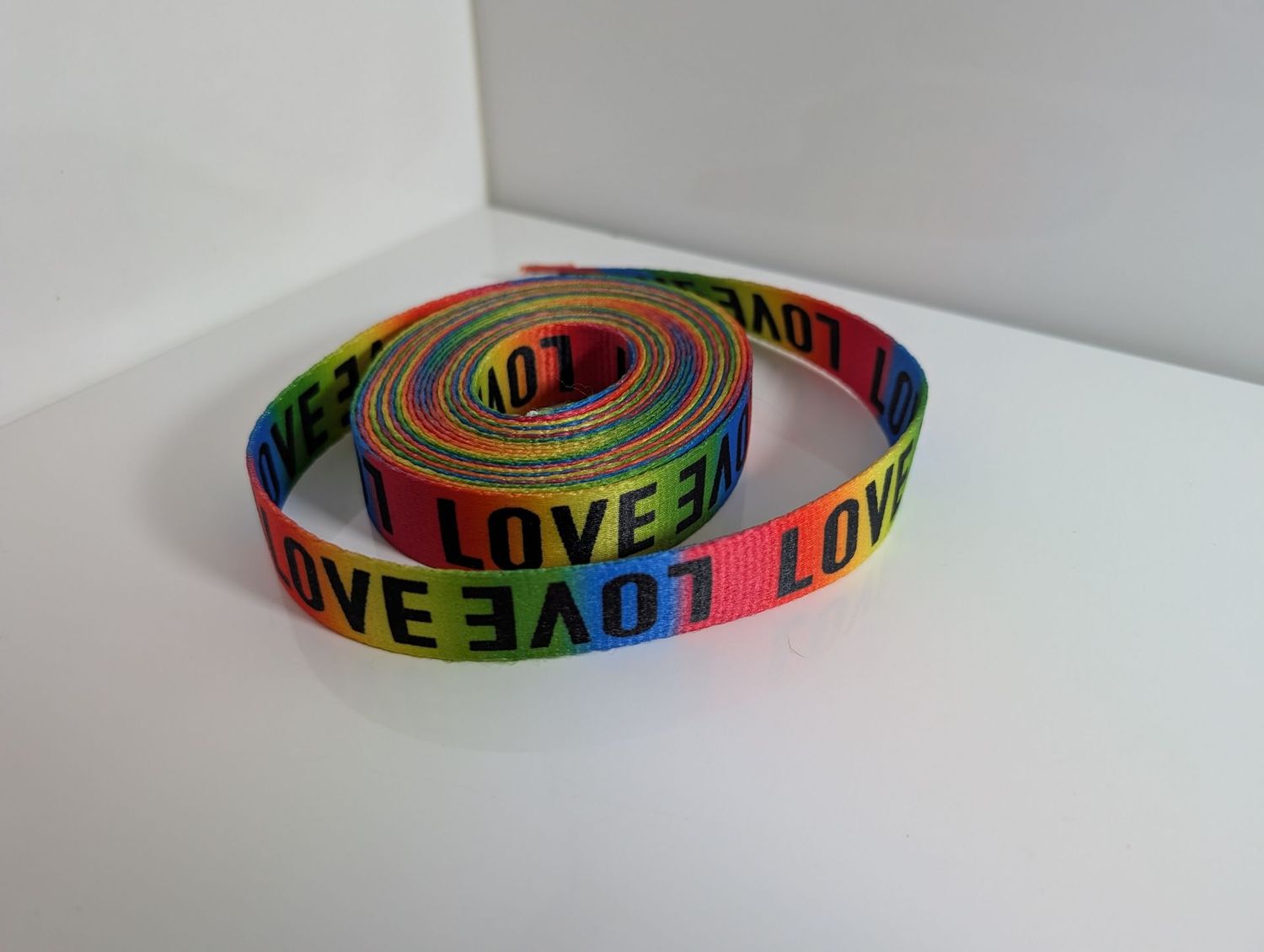 Gurtband Gurtband "Love", Regenbogen, 25 mm, 5 Meter