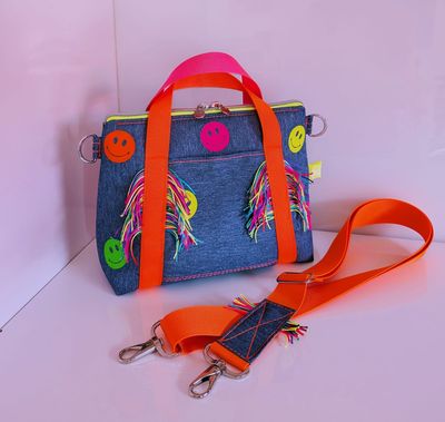 Crossbag JEANS NEON SMILEY Crossbag JEANS NEON SMILEY
