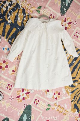 Porter WHITE EYELET W/ LARGE COLLAR DRESS 2346
