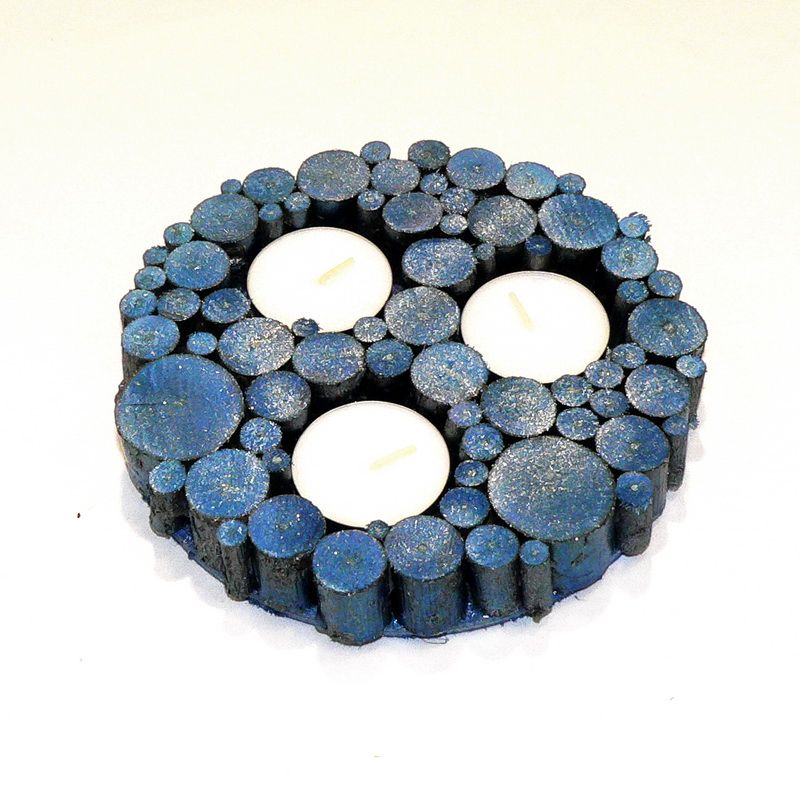 Dekors – koka ripiņu  svečturis lielais - zils.