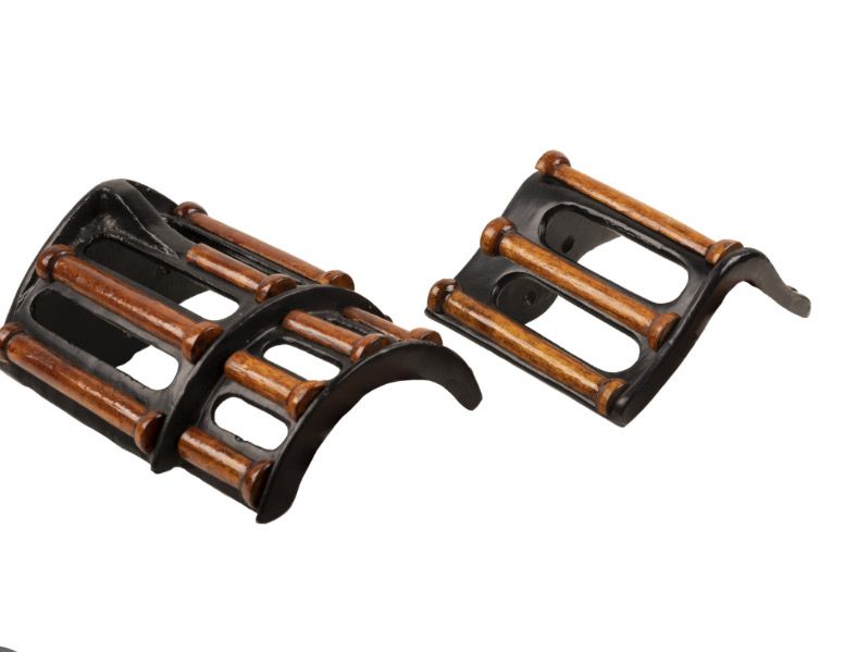 Fahrgeschirrhalter Aufhängung Halteset ROYAL mit Holzauflage Fahrgeschirrhalter Aufhängung Halteset ROYAL mit Holzauflage
