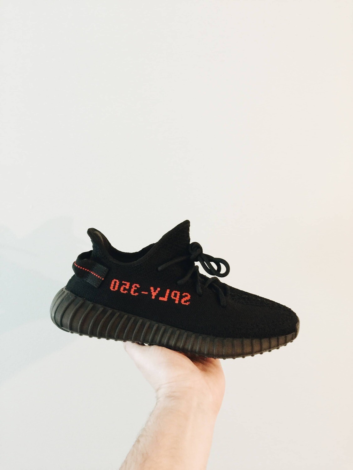 Yeezy Boost 350 V2