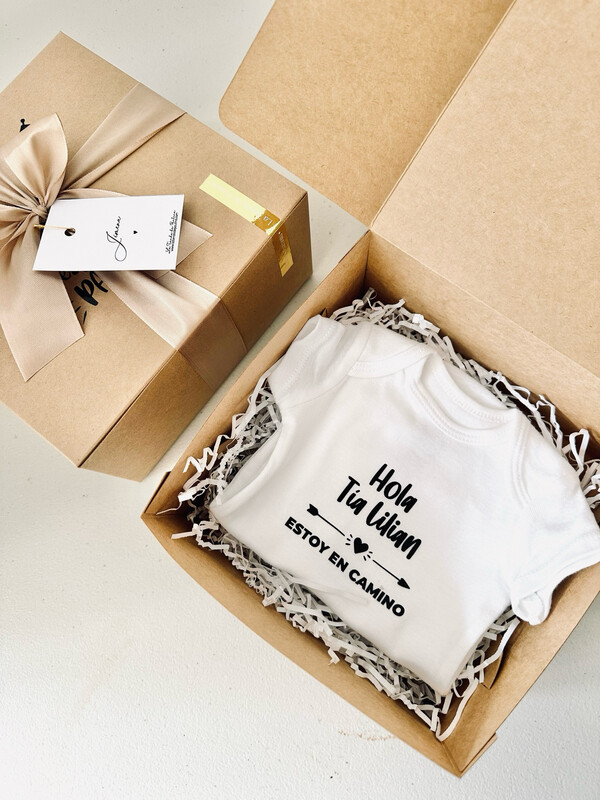 Baby bodysuit