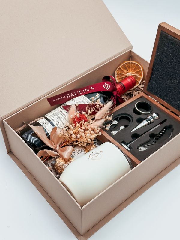 Vino, termo, set para vino y chocolates.