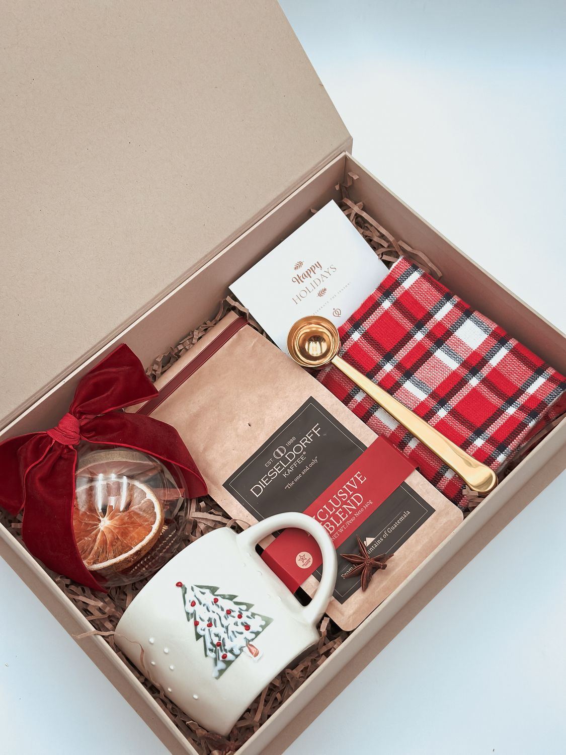 Taza Navideña, café y amor.