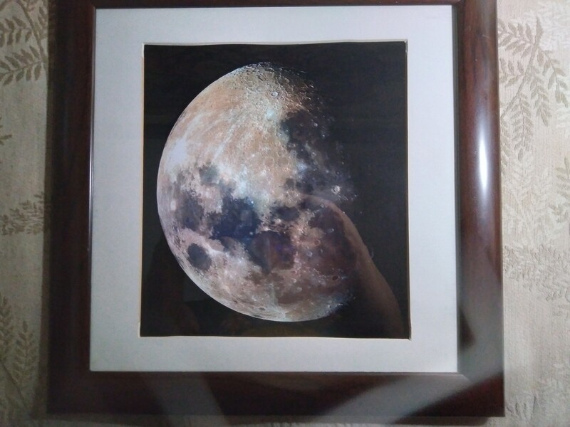 Picture of the moon