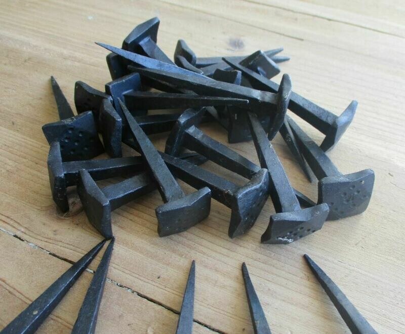 1" BLACK HAND FORGED CLAVOS / NAILS 3" NAIL ANGLED W/ DENTS