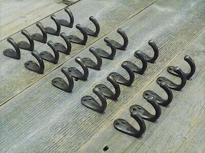 SMALL IRON CUP HOOKS 2 SMALL IRON CUP HOOKS 2