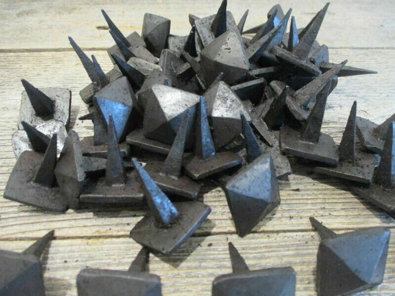 BLACK HAND FORGED DECORATIVE CLAVOS / NAILS,  1"