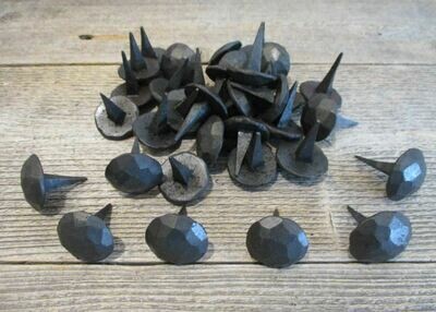 BLACK HAND FORGED IRON NAILS / CLAVOS, 1 BLACK HAND FORGED IRON NAILS / CLAVOS, 1