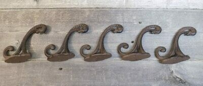 Cast Iron Rustic Vine Double Hooks Cast Iron Rustic Vine Double Hooks