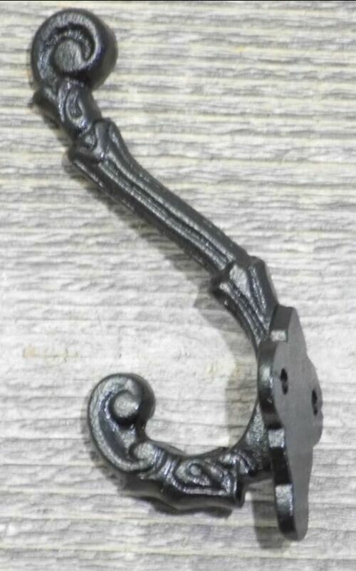 SMALL IRON BLACK VICTORIAN HOOK, 3 1/2" LONG