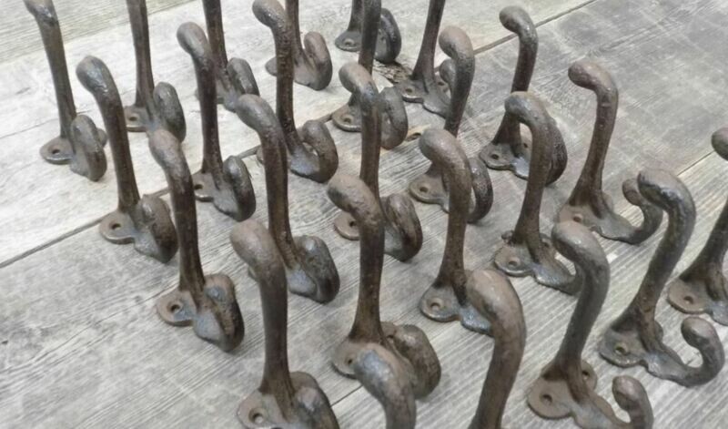 Cast Iron Rustic Hook: A Vintage Touch for Your Space Cast Iron Rustic Hook: A Vintage Touch for Your Space