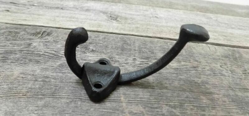 Black Cast Iron U-Shape School Hook
