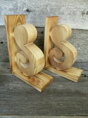 BURNT WOOD CORBELS,/BRACKETS. 7 BURNT WOOD CORBELS,/BRACKETS. 7