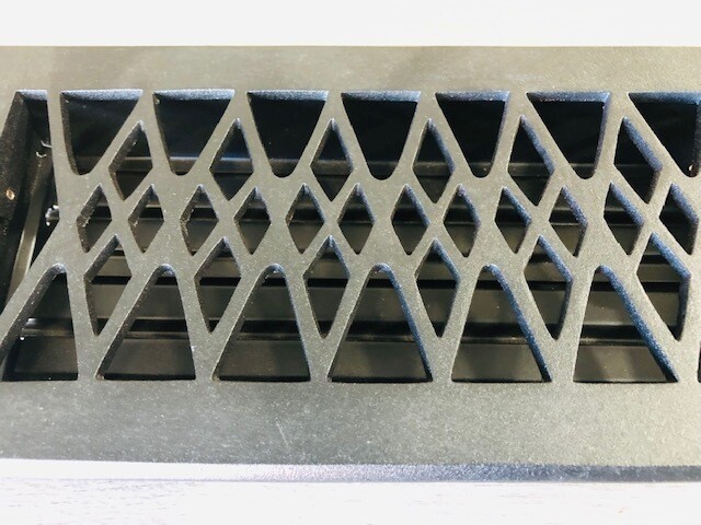 4" X 10" VENT REGISTER COVER / OVERALL 11/1/2 "X 5 1/2" /ARROW DESIGN