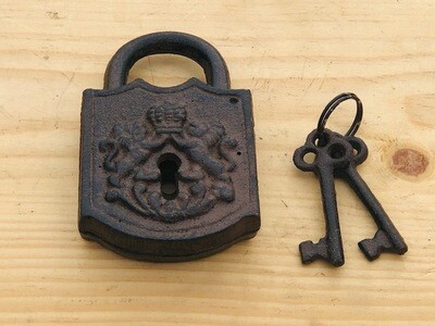 LARGE CAST IRON LOCK AND KEY SET (PROP) LARGE CAST IRON LOCK AND KEY SET (PROP)