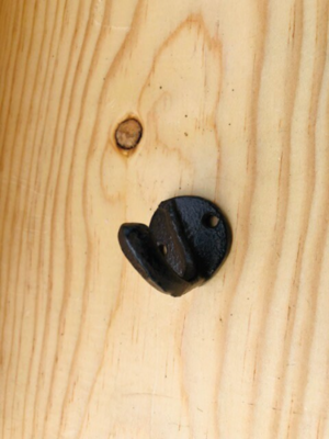 SMALL RUSTIC CAST IRON HOOKS 2 SMALL RUSTIC CAST IRON HOOKS 2