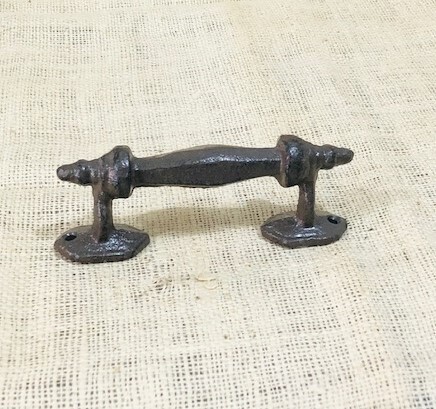 CAST IRON COLONIAL STYLE HANDLE  6