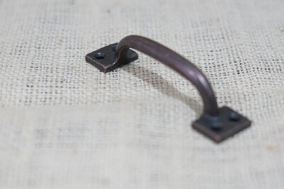 SMALL CAST IRON HANDLE / DRAWER PULL 4 SMALL CAST IRON HANDLE / DRAWER PULL 4