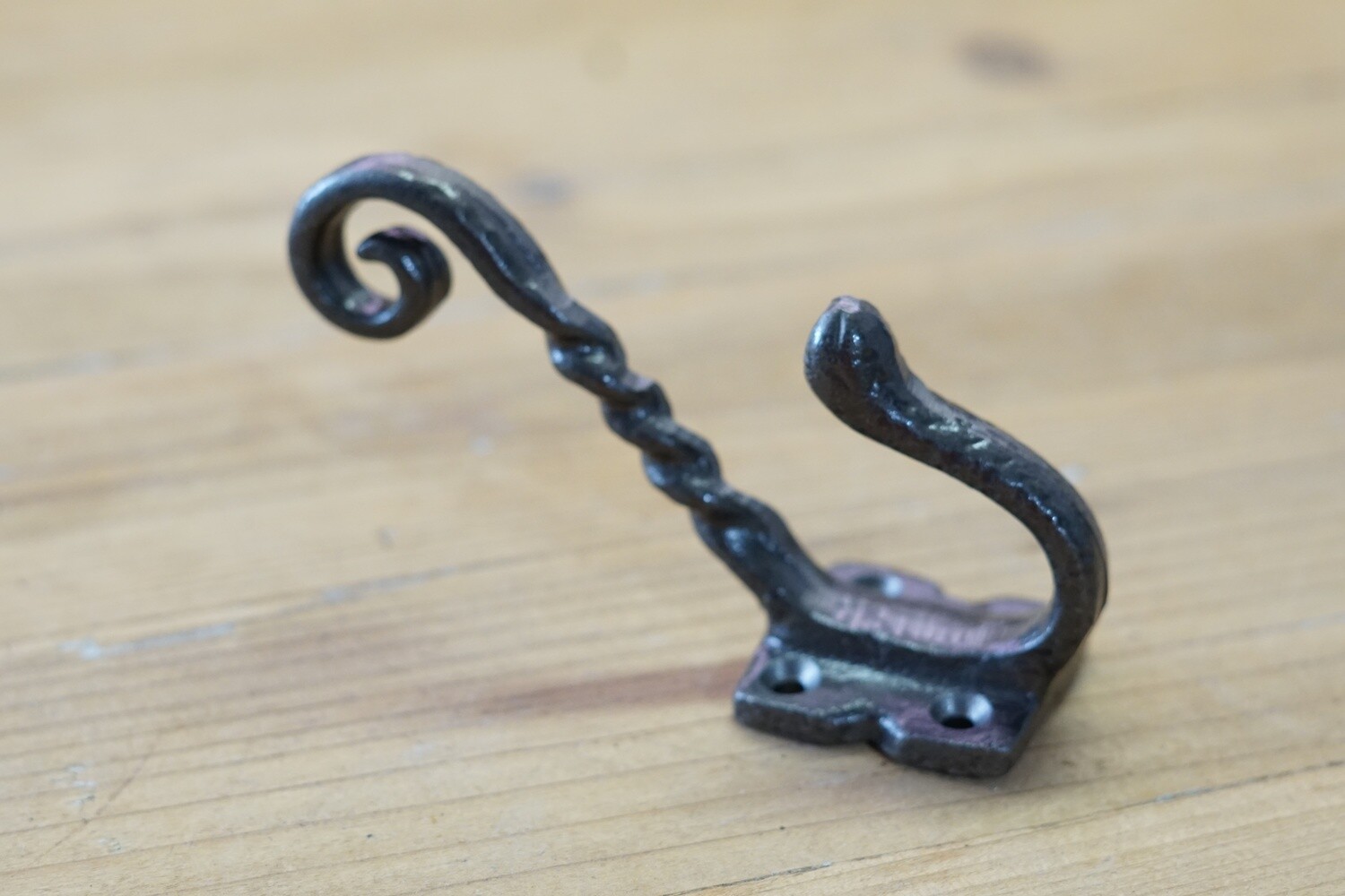 Iron Long Swivel Hook, 4 1/2"