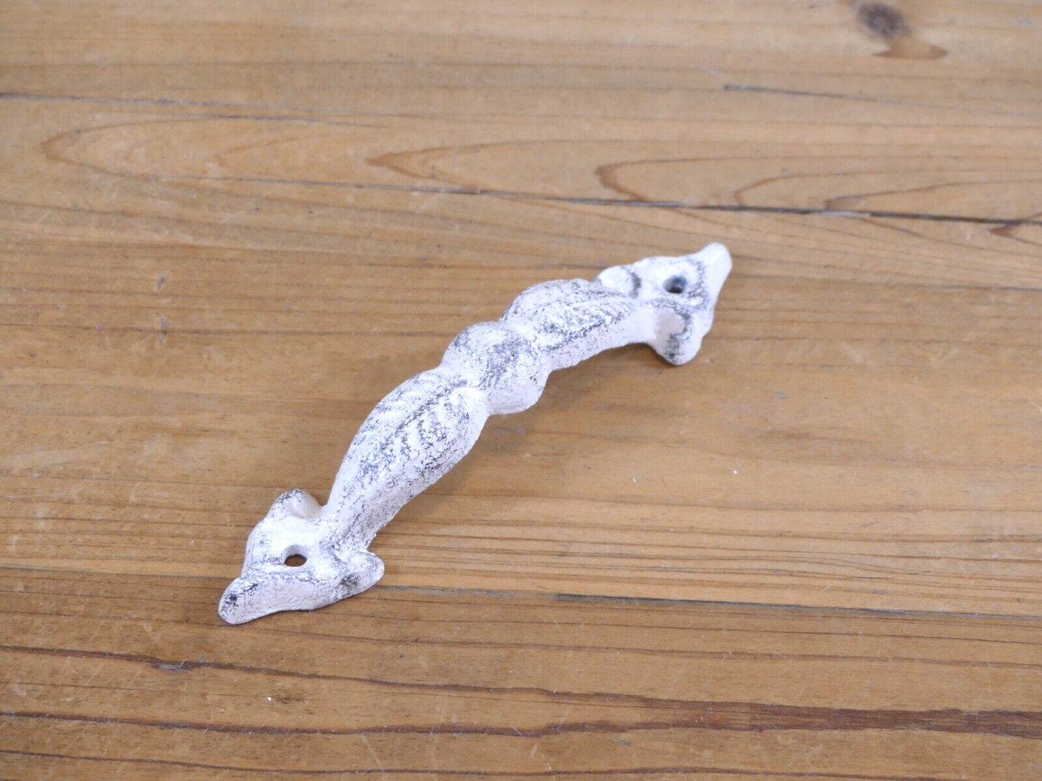 CAST IRON 5 3/4" DRAWER PULL / HANDLE DISTRESSED WHITE
