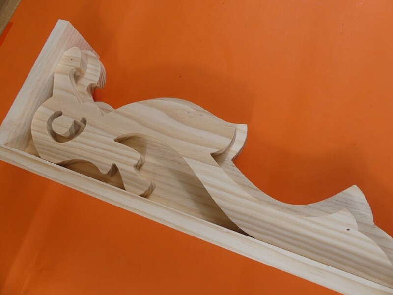 WOOD VICTORIAN CORBELS, 17" X 6 3/4" X 3"
