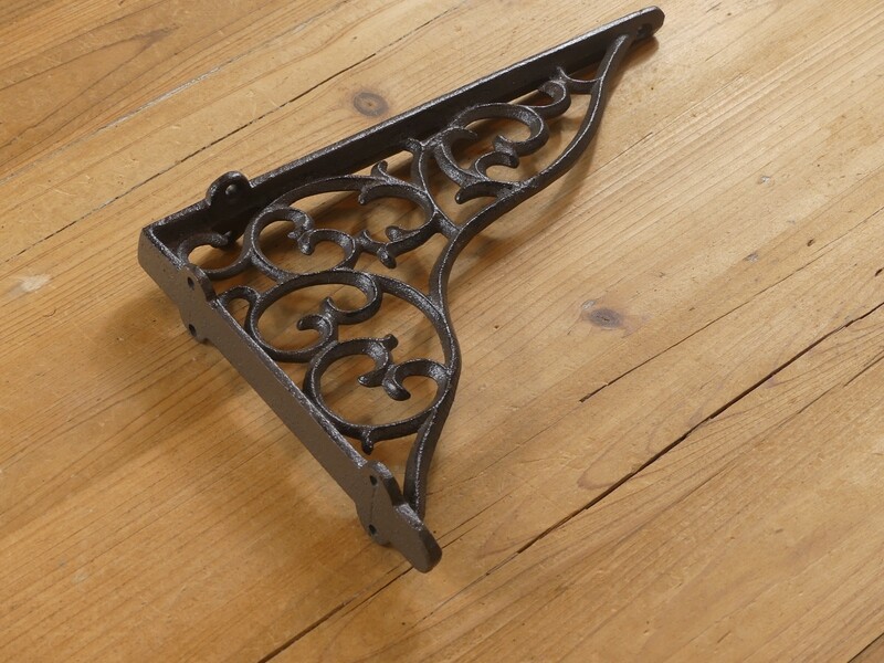 LARGE CAST IRON VINE BRACKETS 10 3/4"