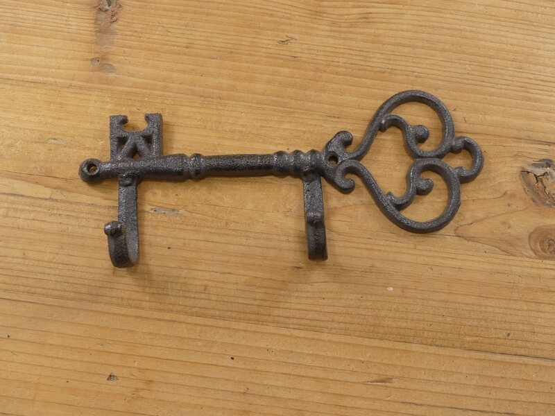 CAST IRON KEY HOOK
