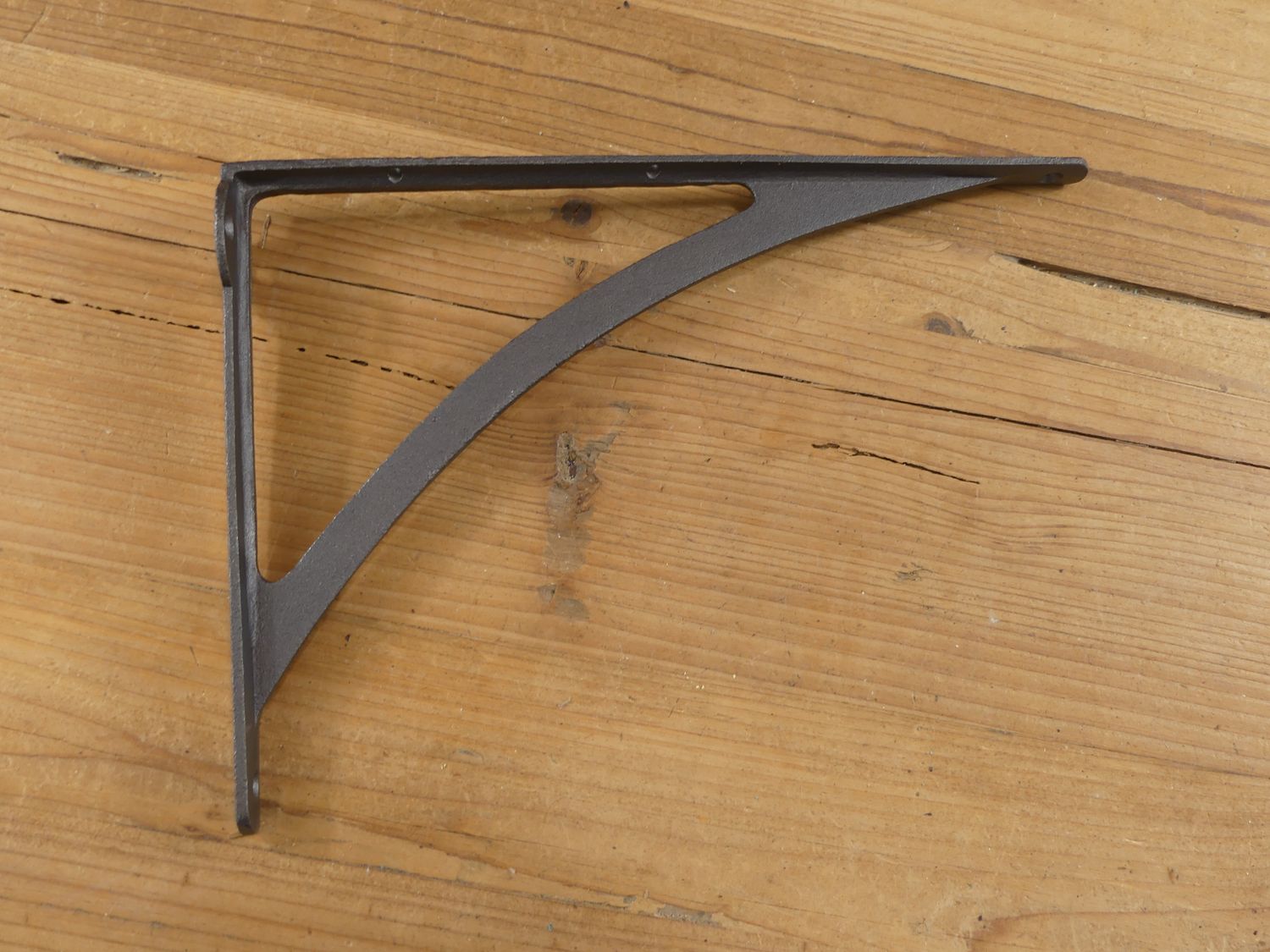 LARGE CAST IRON ANGLE BRACKET 11" X 7 1/2"