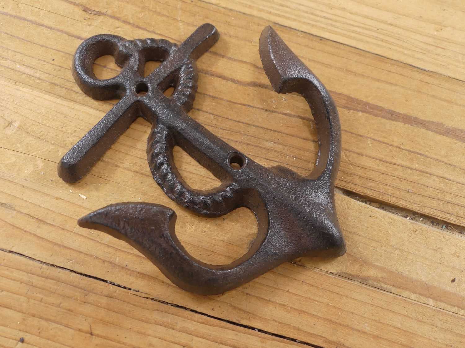 RUSITC CAST IRON ANCHOR HOOK