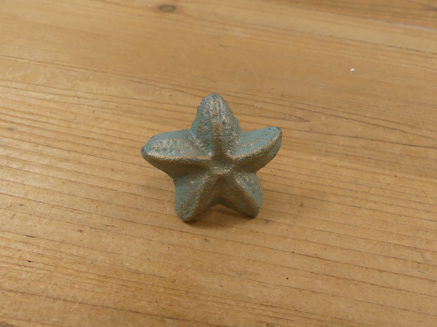 CAST IRON NAUTICAL STARFISH DRAWER KNOB  /  PULL