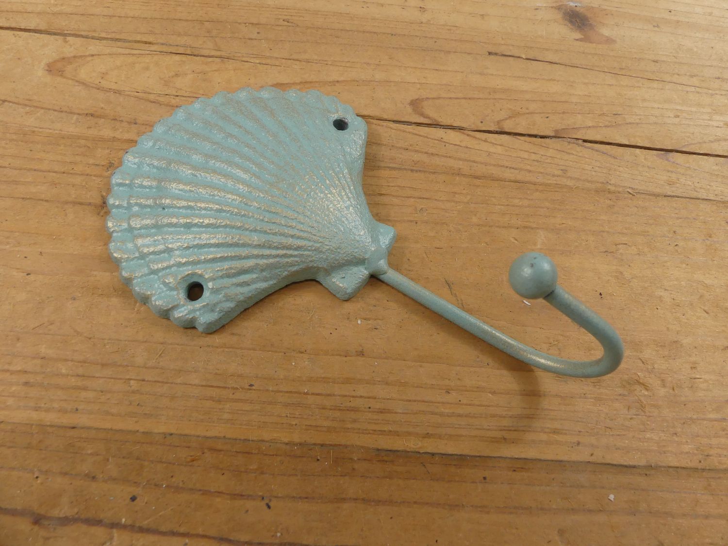 Cast Iron Sea Shell Scallop Hook