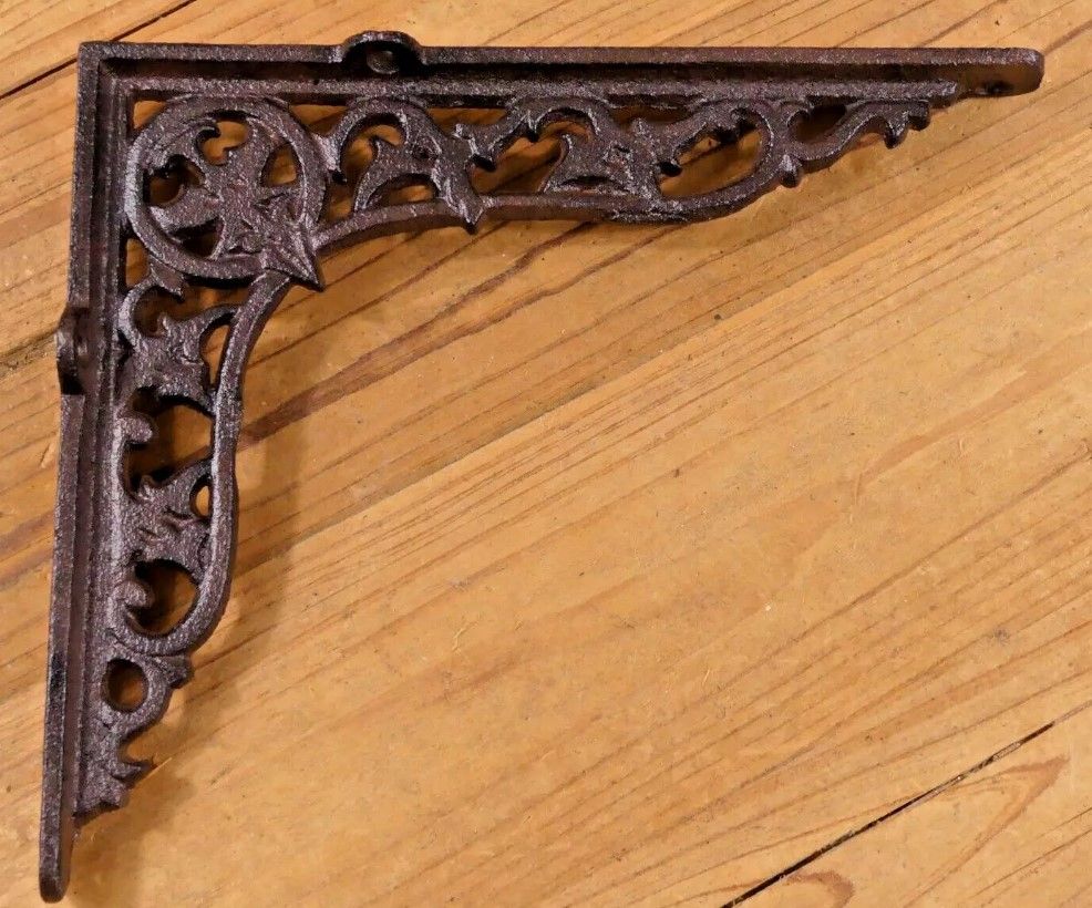 CAST IRON VICTORIAN BRACKETS 8 1/4" X 7 1/4"