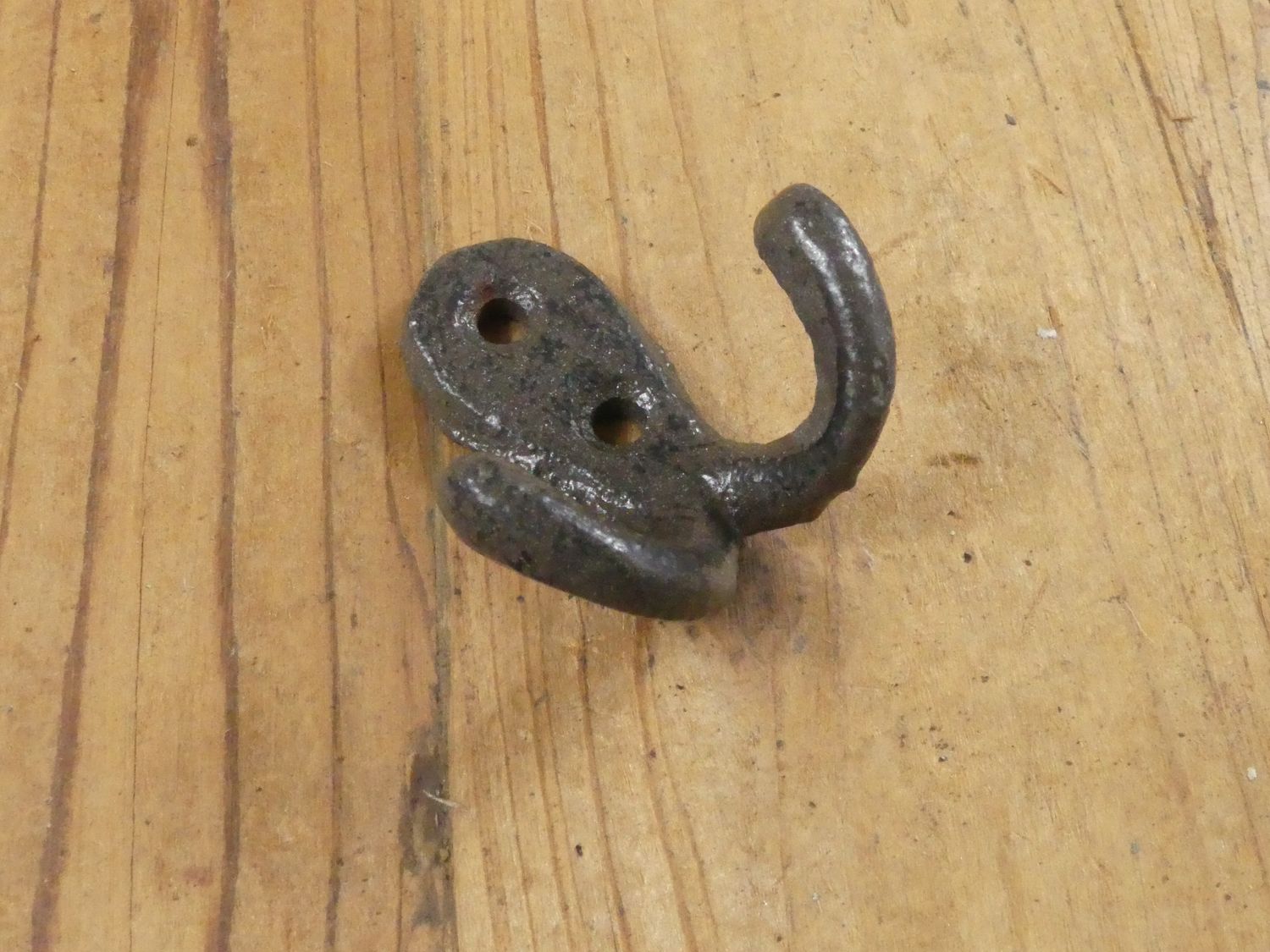 Small Cast Iron Rustic Double Coat Hook