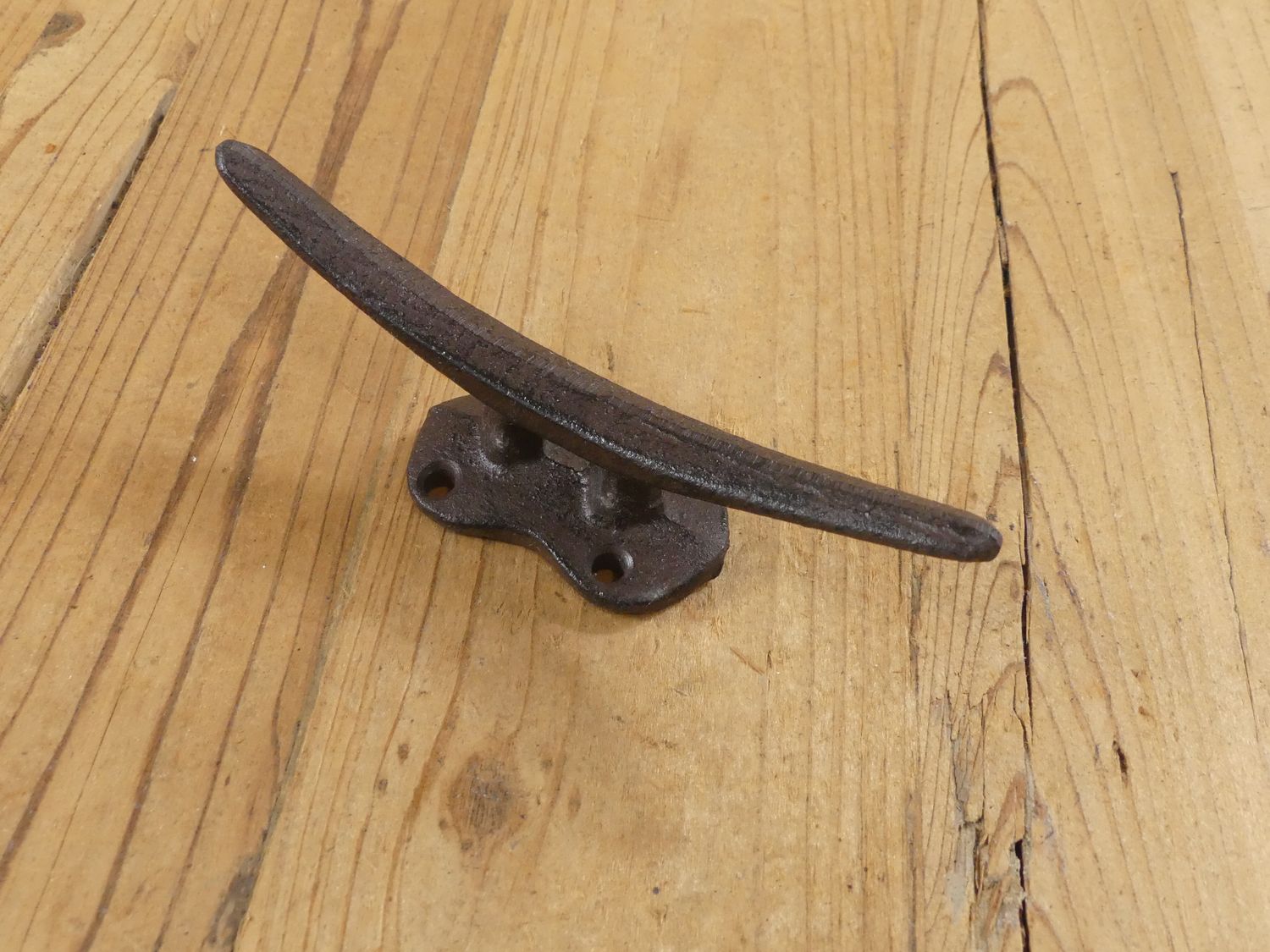 RUSTIC CLEAT HOOK / DRAWER PULL/ BOAT TIE,  5" LONG