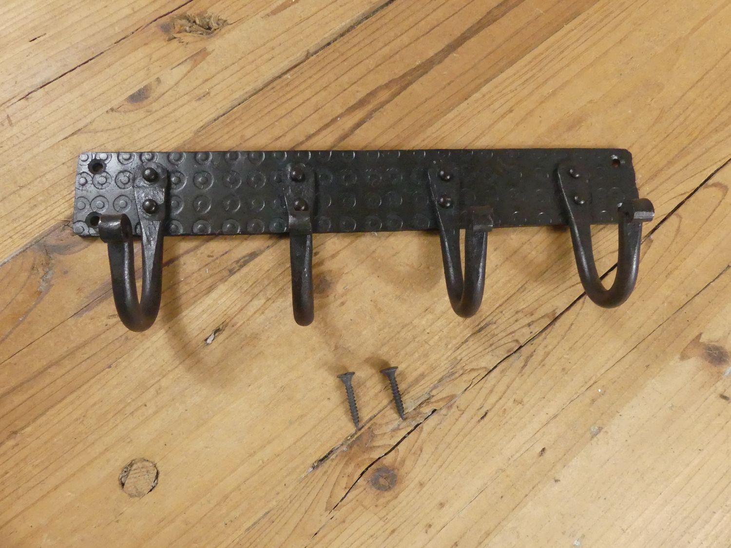 HAND FORGED IRON COAT RACK WITH 4 HOOKS