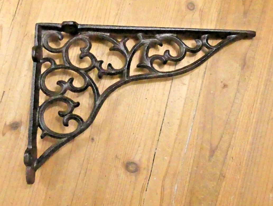 LARGE CAST IRON VINE BRACKETS 10 7/8"